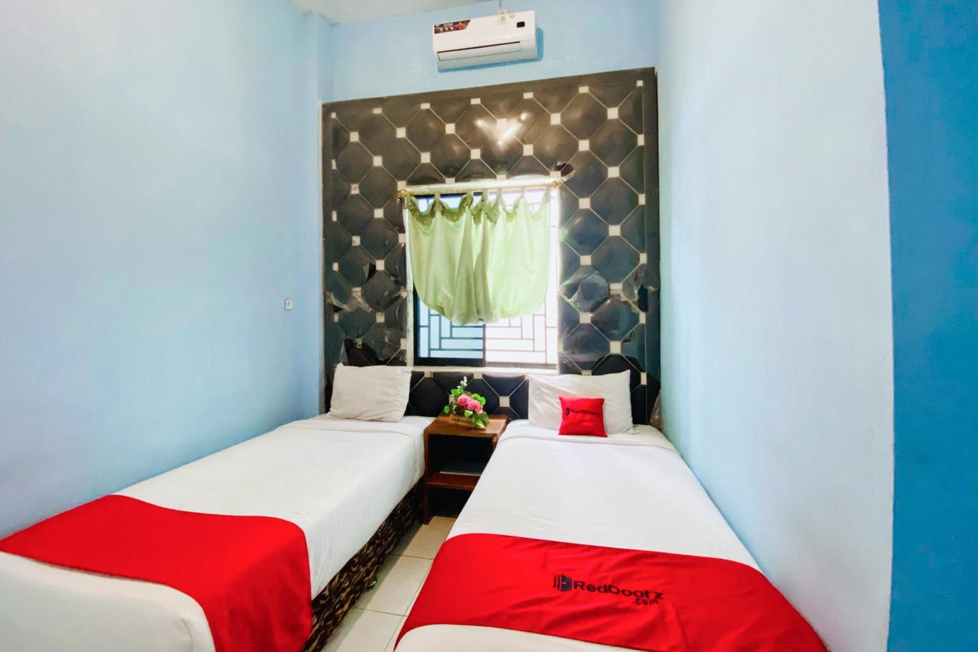 Reddoorz At Star Hill Inn Syariah Tebing Tinggi Rantau Laban Ngoại thất bức ảnh