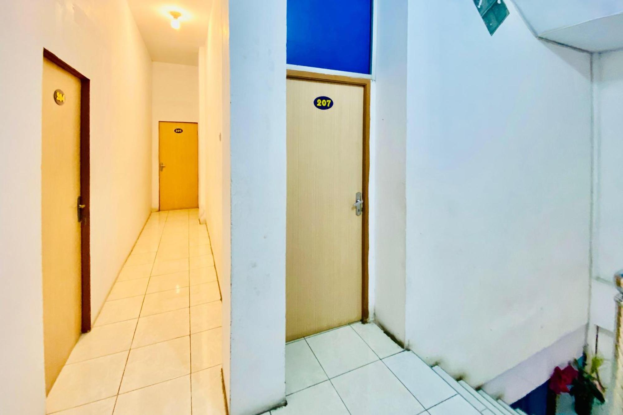Reddoorz At Star Hill Inn Syariah Tebing Tinggi Rantau Laban Ngoại thất bức ảnh