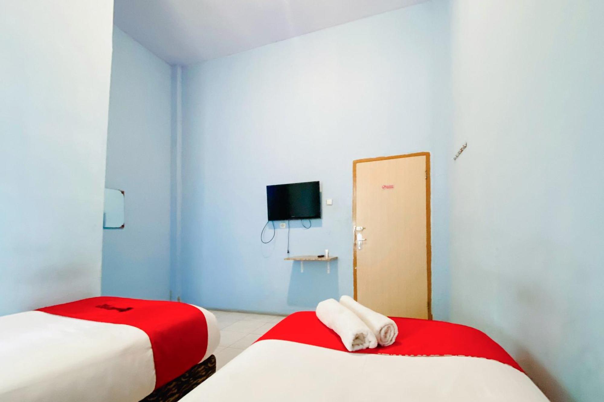 Reddoorz At Star Hill Inn Syariah Tebing Tinggi Rantau Laban Ngoại thất bức ảnh