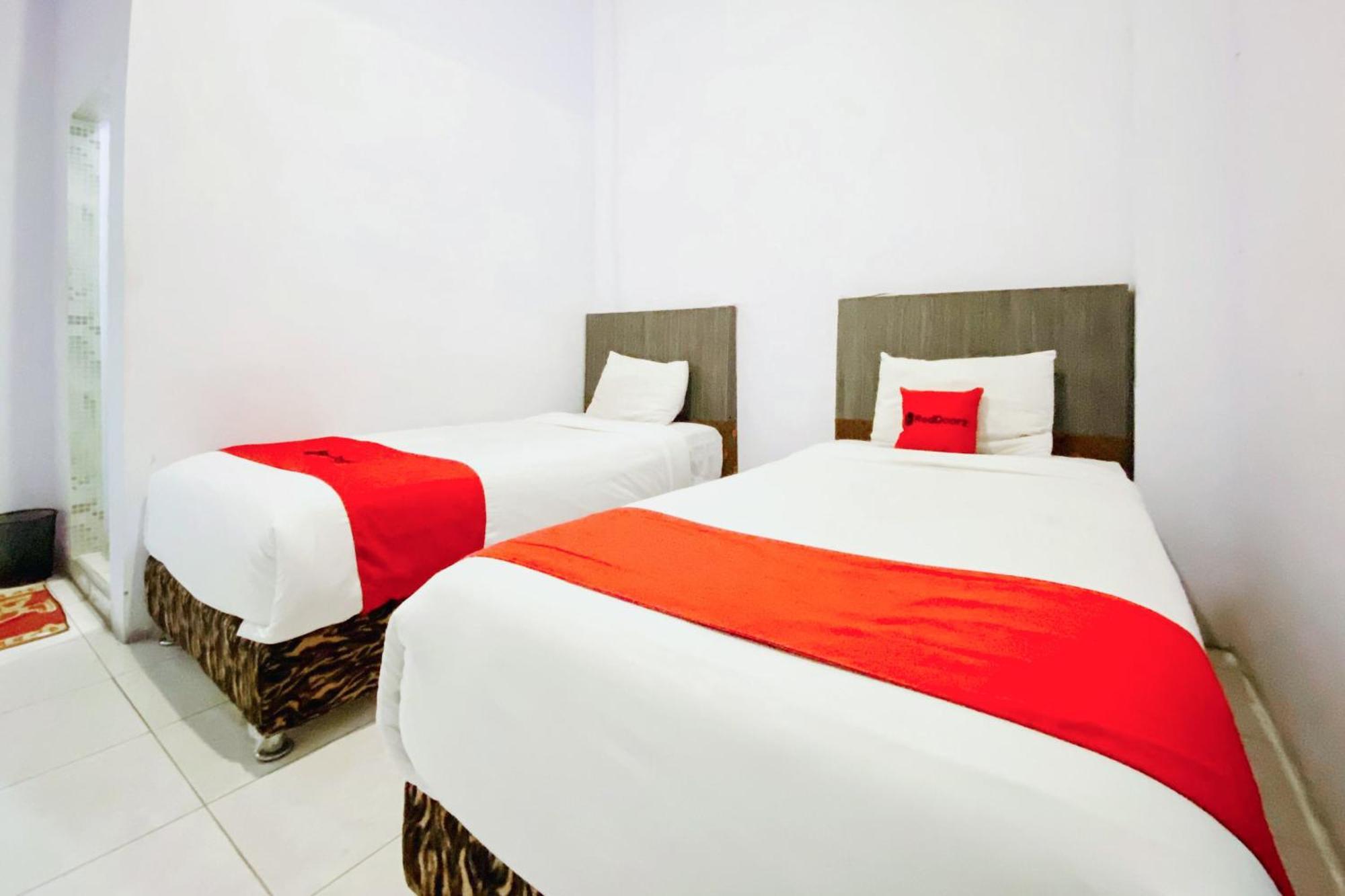 Reddoorz At Star Hill Inn Syariah Tebing Tinggi Rantau Laban Ngoại thất bức ảnh
