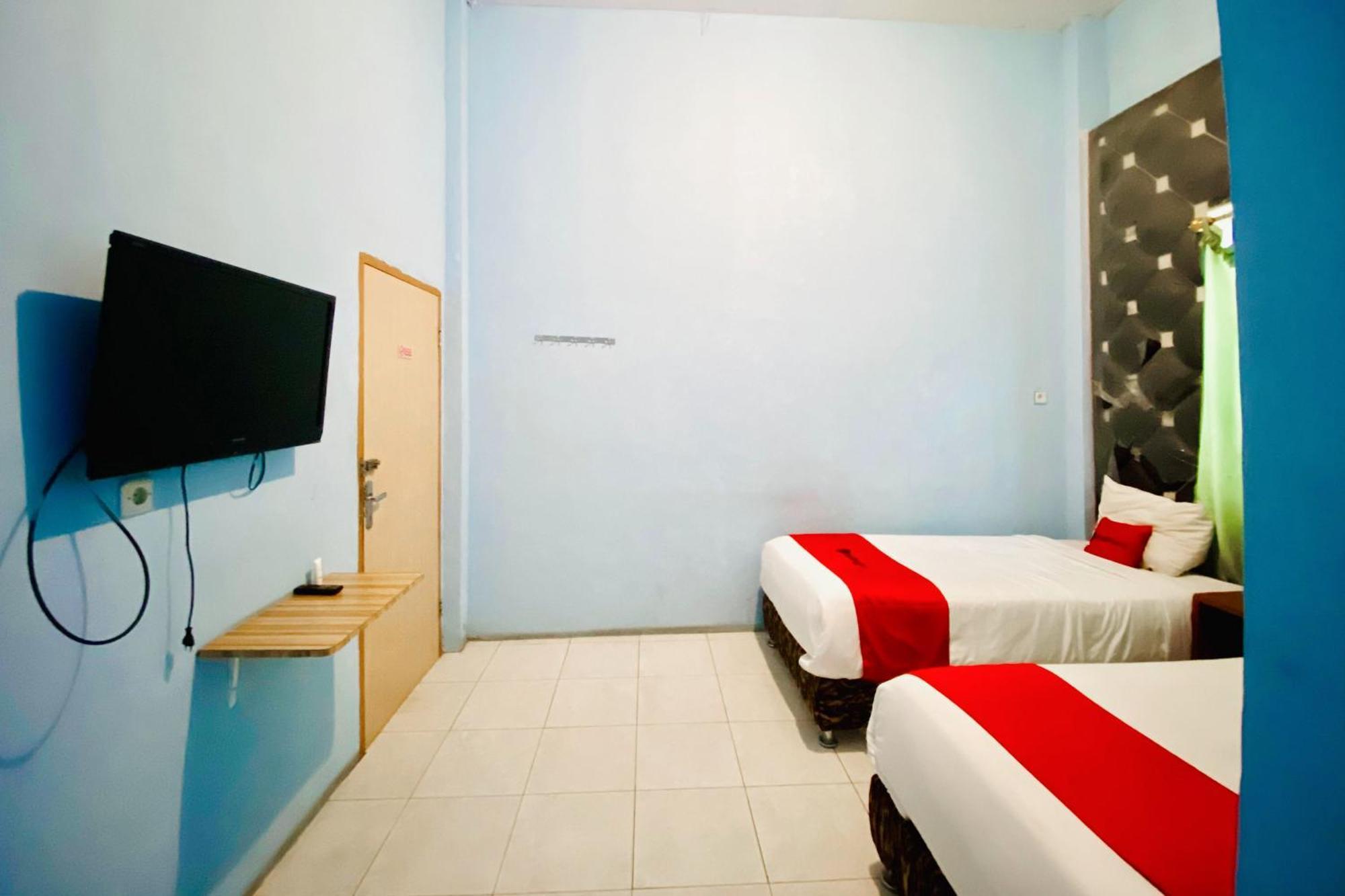 Reddoorz At Star Hill Inn Syariah Tebing Tinggi Rantau Laban Ngoại thất bức ảnh
