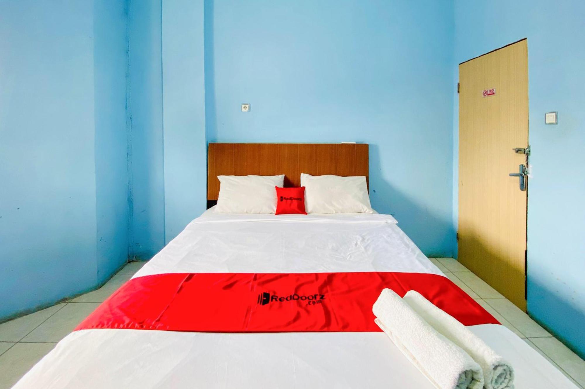 Reddoorz At Star Hill Inn Syariah Tebing Tinggi Rantau Laban Ngoại thất bức ảnh